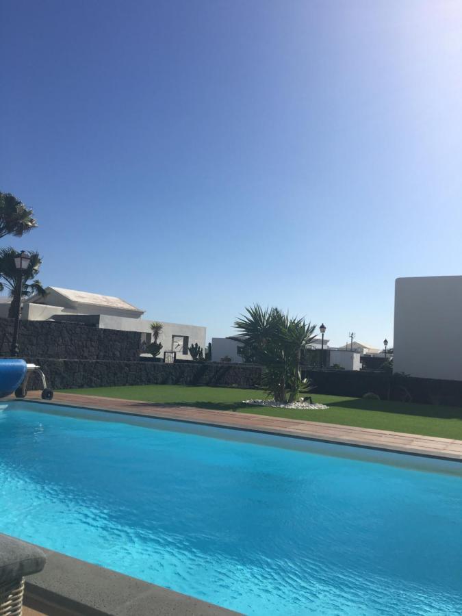 Luxury 3Bed Villa With Heated Private Pool, Full Sky And Free Wifi Playa Blanca  Extérieur photo